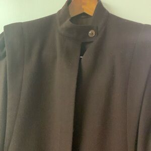 Brown skirt suit in Italian size 40 in English size 8 100% wool
